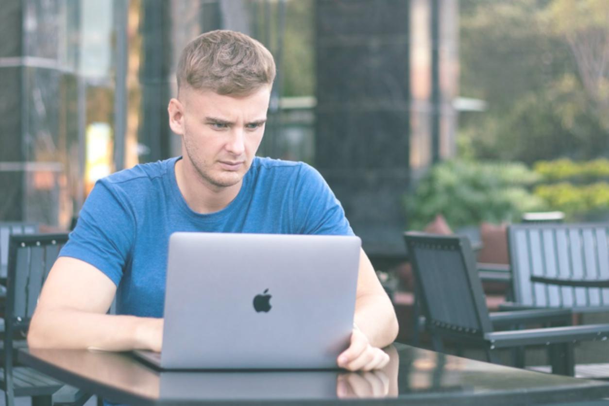 Rozbieżności w raportach finansowych - praca z danymi